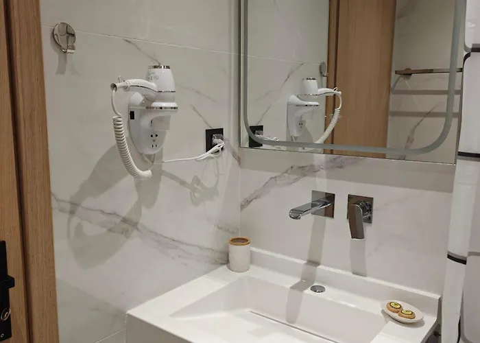 Отель Royal King David